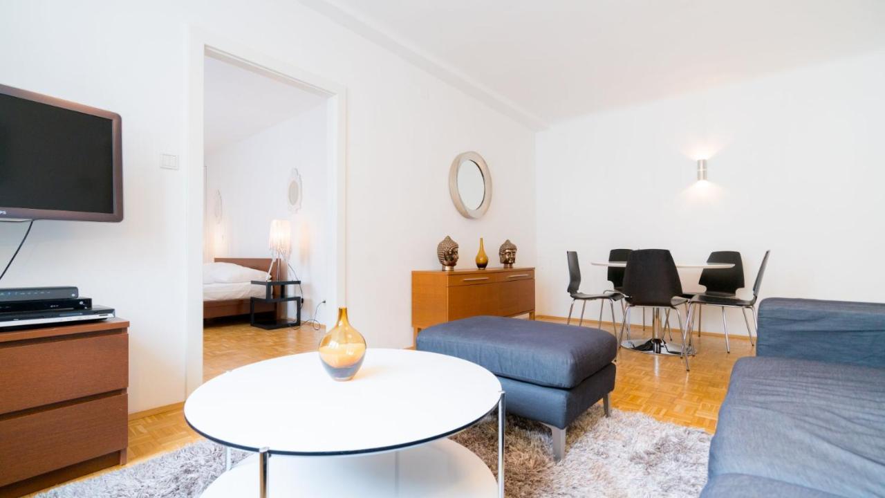 | Rent Now From 1 Week: Furnished 1 Bedroom In 1020 Apartment Wien